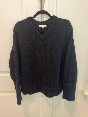 Banana Republic Black Cotton V-Neck Sweater Size L